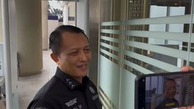 Rudi menyampaikan penyidik memeriksa 10 orang saksi dalam agenda pemeriksaan tersebut. Namun, ia tidak menjelaskan identitas saksi lainnya selain Tan Kian dan Ferry Hongkiriwang.