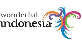 Kementerian Pariwisata (Kemenpar) melalui Deputi Bidang Pemasaran, Ni Made Ayu Marthini, memberikan tanggapan atas perhatian publik terhadap konten mengenai Baju Kurung yang ditampilkan di laman resmi promosi pariwisata Indonesia, Indonesia.travel.

