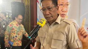 Menteri Hukum (Menkum) Supratman Andi Agtas menegaskan bahwa proses penegasan status Warga Negara Indonesia (WNI) tidak dikenakan biaya. 