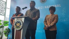 Kepala Badan Gizi Nasional (BGN) Sudaryono menjatuhkan sanksi disiplin kepada seorang pegawai BGN dengan memutasinya ke Sulawesi Selatan setelah yang bersangkutan kedapatan tidak memerhatikan arahan dalam rapat nasional yang digelar secara daring.