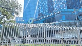Pemerintah Provinsi DKI Jakarta menegaskan kondisi ibu kota tetap aman. Karena itu, Gubernur DKI Jakarta Pramono Anung meminta pengelola pusat perbelanjaan maupun perkantoran melepas pagar yang baru dipasang karena dinilai tidak perlu ada kekhawatira