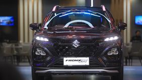 Suzuki Fronx SGX Hybrid Kuro Resmi Meluncur Di GIIAS 2026 Dengan Tampilan Lebih Sporty, Fitur Keamanan Baru Berupa DVR.
