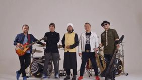 Kabar duka datang dari industri musik Indonesia. Pemain bas PAS Band, Trisno, meninggal dunia pada Sabtu 1 Agustus 2026 pukul 14.29 WIB di RS Hermina Bandung.

