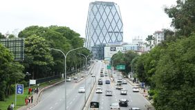 Sebuah insiden tak terduga mewarnai sesi penerbangan udara Angkatan Bersenjata Myanmar (Tatmadaw). Seekor burung dilaporkan menjadi pemicu utama jatuhnya armada tempur milik matra udara negara tersebut saat tengah menjalani latihan di wilayah utara Y