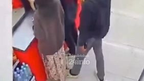 Viral di media sosial, seorang perempuan mengaku mengalami dugaan pelecehan seksual saat berada di sebuah minimarket di kawasan Bintaro.