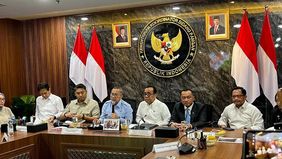 Pemerintah memberikan izin kepada pondok pesantren (ponpes) dan sekolah berbasis keagamaan berasrama yang memiliki lebih dari 1.000 santri atau siswa untuk mengelola dapur Program Makan Bergizi Gratis (MBG) secara mandiri