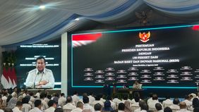Prabowo Subianto menegaskan bahwa dirinya menjalankan kepemimpinan dengan berpegang pada fakta dan kondisi nyata. Pernyataan itu disampaikan saat memberikan taklimat di hadapan sekitar 150 peneliti Badan Riset dan Inovasi Nasional (BRIN) di Halaman t