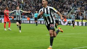 Juara Liga Inggris Arsenal dilaporkan resmi mencapai kesepakatan untuk mendatangkan gelandang serba bisa Newcastle United, Bruno Guimaraes. Jurnalis pakar transfer Fabrizio Romano melalui akun X resminya pada Kamis, 6 agustus 