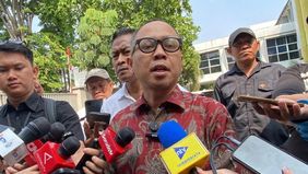 Pengurus yayasan sekolah swasta di kawasan Pondok Pinang, Kebayoran Lama, Jakarta Selatan, menegaskan sekolah tersebut tidak pernah menyelenggarakan kegiatan ekstrakurikuler menembak. Pernyataan itu disampaikan menyusul temuan 995 pucuk senjata di li