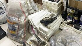 Polres Metro Jakarta Selatan memastikan tidak menemukan adanya kegiatan ekstrakurikuler menembak di sekolah swasta kawasan Pondok Pinang, Kebayoran Lama, Jakarta Selatan, yang menjadi lokasi penemuan 995 pucuk senjata hingga VCD porno.