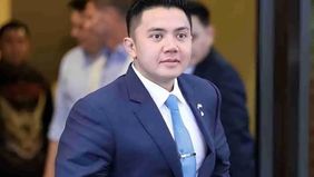 Sekretaris Kabinet (Seskab) Teddy Indra Wijaya mendapat penilaian positif dari publik berdasarkan hasil survei Indonesia Political Opinion (IPO)