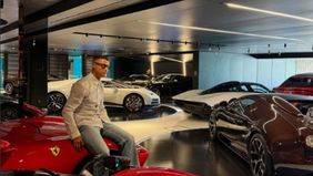 Cristiano Ronaldo Sudah Lama Dikenal Memiliki Selera Tinggi Terhadap Mobil Eksotis Dan Supercar Berharga Fantastis. 

