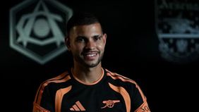 Meriam London resmi mendaratkan amunisi baru di lini tengah. Arsenal mengumumkan keberhasilan mereka memboyong gelandang tim nasional Brasil, Bruno Guimaraes, dari Newcastle United pada bursa transfer musim panas 2026.