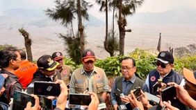Menteri Koordinator Bidang Pembangunan Manusia dan Kebudayaan (Menko PMK) Pratikno membantah kabar yang menyebut dirinya berencana mengundurkan diri dari Kabinet Merah Putih karena kondisi kesehatan.