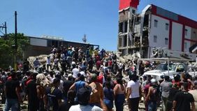 Pemerintah Kolombia bersiap menetapkan status bencana nasional setelah gempa bumi bermagnitudo 7,4 mengguncang wilayah negara tersebut pada Senin, 10 Agustus 2026.


