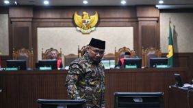 Menteri Agama periode 2020&ndash;2024 Yaqut Cholil Qoumas membantah menerima uang dalam bentuk apa pun terkait perkara dugaan korupsi kuota haji Indonesia tahun 2023&ndash;2024.