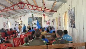 Koops TNI Habema memberikan klarifikasi terkait informasi yang beredar mengenai dugaan intimidasi oleh personel TNI Pos Wuloni terhadap umat Stasi Santa Sisilia Wuloni, Paroki Santo Petrus Ilaga, Dekanat Moni-Puncak Jaya, Keuskupan Timika