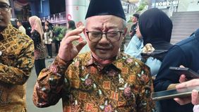 Kementerian Pendidikan Dasar dan Menengah (Kemendikdasmen) mulai mempersiapkan pembangunan studio pembelajaran terpusat sebagai bagian dari upaya mendukung pelaksanaan pembelajaran jarak jauh (PJJ) sesuai arahan Presiden Prabowo Subianto