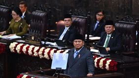Presiden Prabowo Subianto menyampaikan rencana pemerintah mengubah aturan perundang-undangan untuk memungkinkan penerapan kewarganegaraan ganda secara terbatas bagi talenta tertentu yang dinilai mampu memberikan kontribusi bagi kepentingan nasional.

