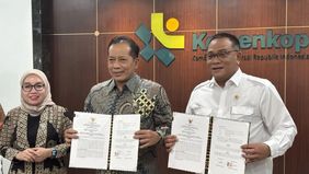 Langkah strategis baru saja diambil Kementerian Koperasi bersama Kementerian Lingkungan Hidup guna memacu keterlibatan koperasi dalam pemeliharaan lingkungan, termasuk menembus ranah perdagangan karbon