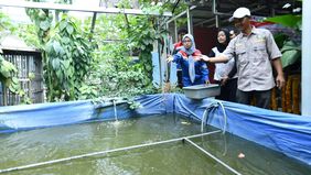 Sampah Dikelola Menjadi Berbagai Produk Sehingga Memberikan Nilai Ekonomi Bagi Masyarakat.

