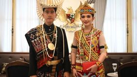 Penampilan Wakil Presiden Gibran Rakabuming Raka dan sang istri, Selvi Gibran Rakabuming, dalam forum kenegaraan sukses mencuri perhatian. 