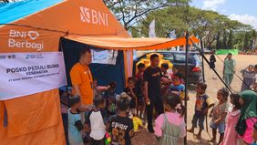PT Bank Negara Indonesia (Persero) Tbk atau BNI terus menyalurkan dukungan bagi masyarakat terdampak bencana di Nusa Tenggara Timur (NTT) melalui penyediaan layanan kesehatan, fasilitas trauma healing, air bersih, serta dukungan logistik di sejumlah 