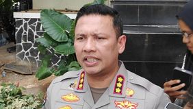 Polda Metro Jaya masih menunggu hasil pemeriksaan laboratorium forensik untuk memastikan penyebab kematian Sutrimo. Hingga saat ini, penyidik telah memeriksa 27 orang saksi dalam kasus tersebut.