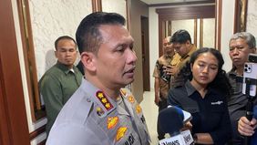 Polda Metro Jaya memperkirakan jumlah massa aksi penyampaian pendapat di muka umum pada Kamis (27/8), yang terpusat di kawasan Gedung DPR/MPR RI, Senayan, Jakarta, mencapai sekitar 500 orang.