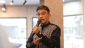 Artis Ruben Onsu menunda pemeriksaan terkait kasus dugaan penipuan dan penggelapan dana investasi senilai Rp3,5 miliar yang dilaporkan ke Polres Metro Jakarta Selatan.