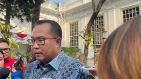 Kepala Badan Riset dan Inovasi Nasional (BRIN) Arif Satria mengatakan penggunaan tepung singkong atau ubi untuk memadamkan kebakaran hutan dan lahan (karhutla) secara teoritis memungkinkan dan masuk akal