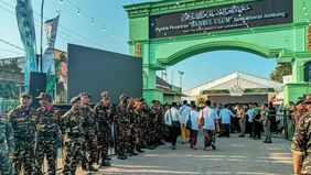 Ketua Umum Pimpinan Pusat GP Ansor Addin Jauharudin menegaskan pihaknya akan mengambil tindakan tegas terhadap siapa pun yang berupaya mengganggu jalannya Muktamar ke-35 Nahdlatul Ulama (NU) di Pondok Pesantren Tambakberas, Jombang, Jawa Timur.

