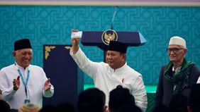 Presiden Prabowo Subianto mengungkapkan pemerintah Indonesia menolak tawaran pinjaman dari Dana Moneter Internasional (IMF)