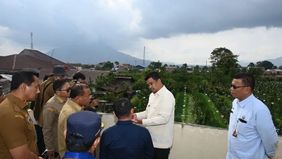 Gubernur Sumatera Utara Bobby Nasution meminta proses evakuasi masyarakat Kabupaten Karo yang berada di kawasan berbahaya Gunung Sinabung segera dipercepat. Instruksi tersebut disampaikan setelah status Gunung Sinabung naik dari Level II (Waspada).