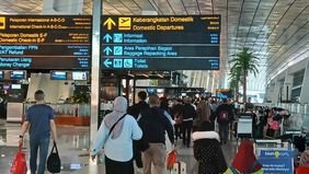 Aktivitas erupsi Gunung Sinabung sejak Senin, 31 Agustus 2026, berdampak pada operasional penerbangan yang menghubungkan Bandara Internasional Soekarno-Hatta (Soetta), Banten, dengan Bandara Internasional Kualanamu, Deli Serdang, Sumatera Utara.
