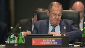 Rusia akan menutup tiga cabang Goethe-Institut di Moskow, St. Petersburg, dan Yekaterinburg. Langkah tersebut diambil sebagai tanggapan atas keputusan Jerman menutup Rumah Sains dan Budaya Rusia di Berlin.

