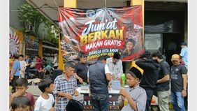 Imbauan ini disampaikan Yayasan Catatan Akhir Sekolah (CAS) saat menggelar aksi jumat berkah