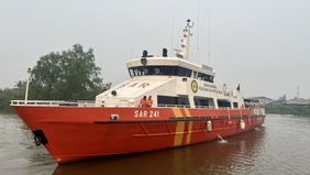Basarnas mengerahkan tim SAR untuk mencari Kapal Virgo Transport 8 yang hilang kontak di perairan Laut Jawa saat berlayar dari Surabaya menuju Banjarmasin dengan membawa 243 orang pada Minggu 13 September 2026.