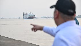 Menteri Perhubungan Dudy Purwagandhi menginstruksikan seluruh jajaran dan pihak terkait untuk memprioritaskan pada pencarian, evakuasi, serta pendataan penumpang KMP Virgo Transport 8 yang mengalami kecelakaan di perairan Laut Jawa, Minggu 13 Septemb
