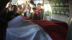 Keluarga Wili Mbuik, korban penembakan di Kabupaten Jayawijaya, Papua Pegunungan, meminta pemerintah memastikan keamanan warga asal Nusa Tenggara Timur (NTT) yang masih berada di wilayah tersebut