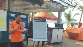 Basarnas memperluas operasi pencarian dan pertolongan terhadap delapan warga yang terdiri atas lima jurnalis dan tiga kru kapal yang masih hilang kontak di perairan Selat Sunda. Pada hari ketujuh pencarian, sebanyak 18 kapal dan satu helikopter diker