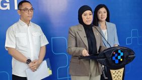  ?Kementerian Komunikasi dan Digital (Kemkomdigi) mengikuti proses pengujian materi aturan terkait penggunaan nomor telepon seluler di Mahkamah Konstitusi (MK). Pemerintah menyatakan siap menjalankan keputusan MK terkait perkara tersebut.