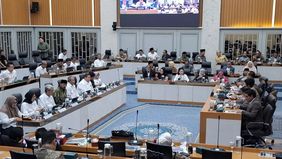 Komisi IV DPR RI menyepakati pagu anggaran Kementerian Kehutanan (Kemenhut) untuk Tahun Anggaran 2027 sebesar Rp8,692 triliun. Besaran tersebut sesuai hasil pembahasan Badan Anggaran DPR RI dan tidak mendapat tambahan anggaran.