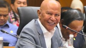 Badan Anggaran (Banggar) DPR RI bersama pemerintah resmi menyepakati alokasi anggaran sebesar Rp23 triliun dalam RAPBN 2027 untuk membiayai gaji Pegawai Pemerintah dengan Perjanjian Kerja (PPPK). 