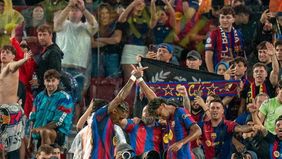 Barcelona mempertahankan rekor sempurna di Liga Spanyol setelah meraih kemenangan telak 7-2 atas Racing Santander di Camp Nou, Kamis, 17 September 2026.