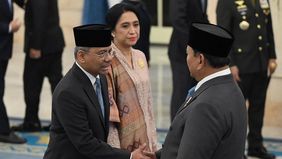 Beredar unggahan di platform media sosial X yang mengeklaim Menteri Keuangan Suahasil Nazara terlibat dalam skandal korupsi senilai Rp500 triliun.

