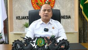 Tim penyidik Jaksa Agung Muda Tindak Pidana Khusus (Jampidsus) Kejaksaan Agung memeriksa Direktur Utama PT Minyak dan Gas Bumi (Migas) Kota Bekasi sebagai saksi dalam kasus dugaan korupsi penyimpangan tata kelola perusahaan. 