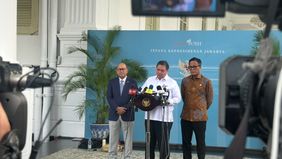Prabowo Subianto mendorong penguatan industri tekstil dan produk tekstil (TPT) nasional sebagai salah satu sektor strategis yang berperan penting dalam pertumbuhan ekonomi, penyerapan tenaga kerja, dan peningkatan ekspor