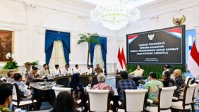 Prabowo Subianto menegaskan pemerintah akan terus menyelidiki korporasi dan oknum yang melakukan pembakaran hutan secara sengaja sebagai bagian dari upaya mencegah kebakaran hutan dan lahan (karhutla)