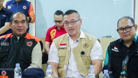 Anggota Komisi C DPRD DKI Jakarta, Hardiyanto Kenneth, mengawal langsung pelaksanaan Operasi Modifikasi Cuaca (OMC) di Pangkalan Udara Pondok Cabe, Tangerang Selatan, Jumat, 25 September 2026